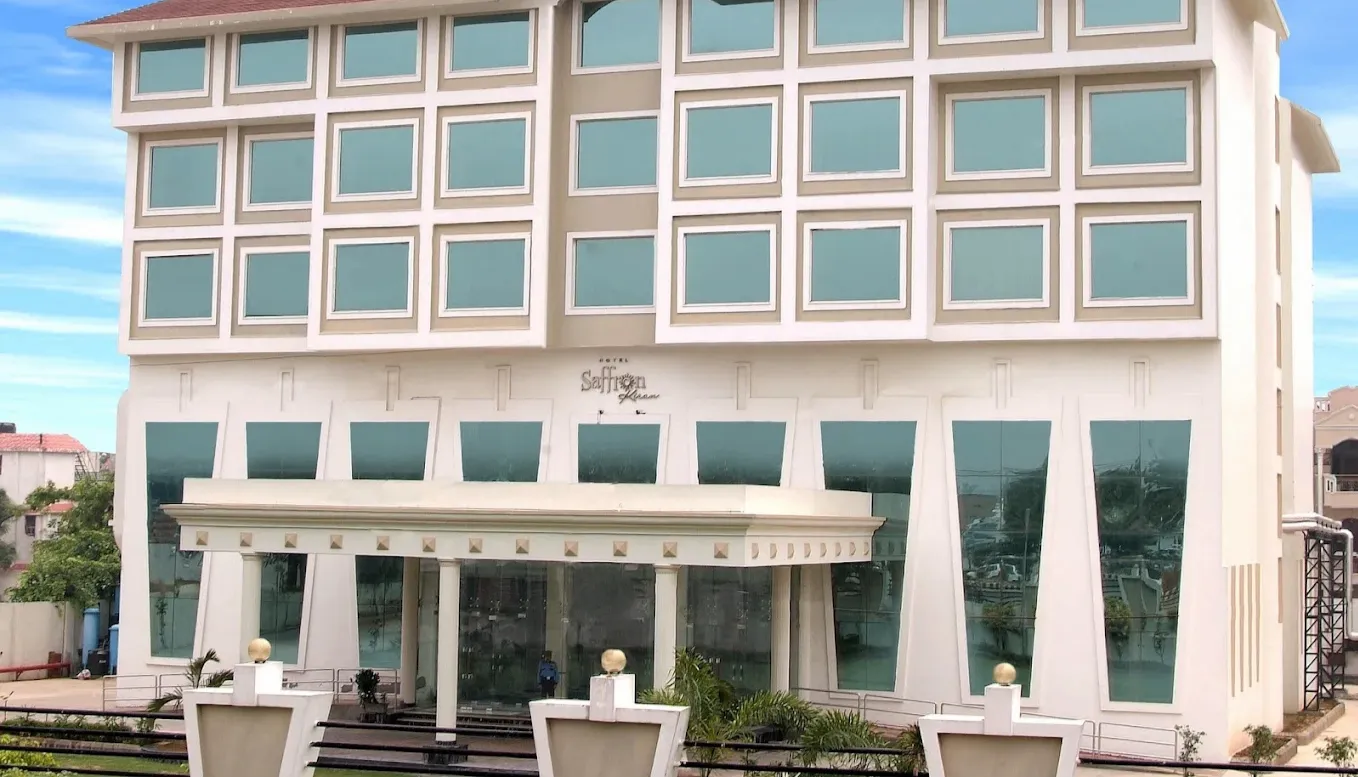 Hotel Saffron Kiran